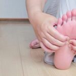 【足のほてり・灼熱感】足の裏が熱くて寝れない…40〜50代女性に多いバーニングフィート症候群の原因と改善法【愛媛県西条市・新居浜市・いしだ鍼灸整骨院】
