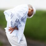 【脊柱管狭窄症】そのしびれと痛みの悪化、熱中症や脱水が原因かも？ 夏に悪化する脊柱管狭窄症の落とし穴とは【愛媛県西条市・新居浜市・いしだ鍼灸整骨院】